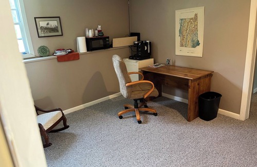 Williston North Apartment | Private 1st floor of house in quiet neighborhood