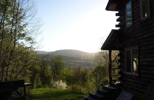 West Pawlet Cabin | Private and Artistic cabin, Pet friendly, no cleaning fee