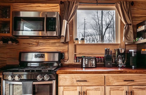 Mouth of Wilson Cabin | Private Cabin & Views@GraysonHighlands