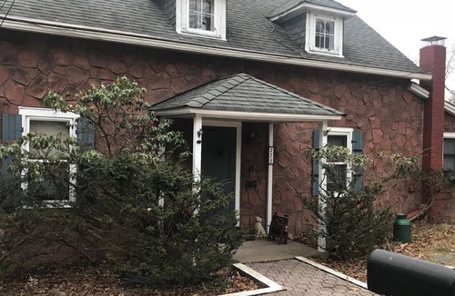 Town of Ramapo Cottage | Private Cozy Cottage in New Hempstead