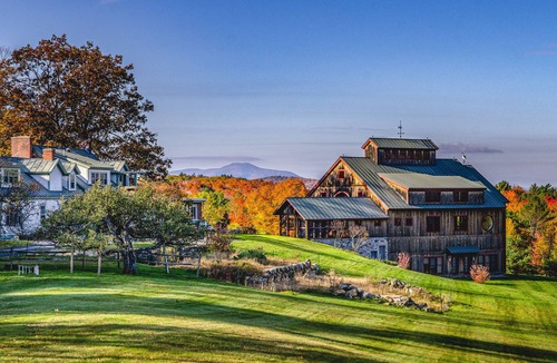 Plainfield House | Private Guesthouse Getaway at Blue Forest Farm - 360+ acres