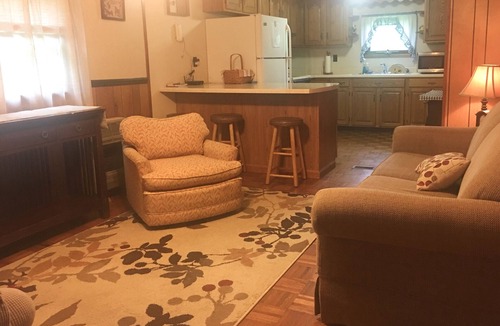 Newport House | Private home in the Historical District of Newport, VA - Close to Virginia Tech!