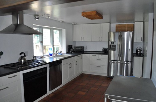 Danby House | PRIVATE Indoor Pool - Extraordinary Mountain Views!