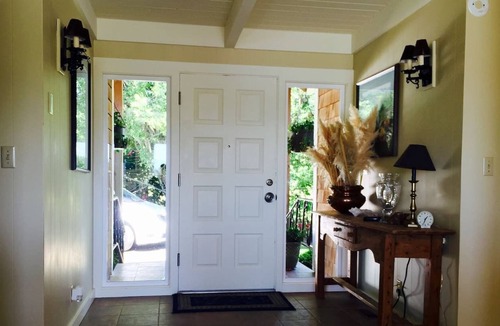 Warrenton Cottage | Private Lake Front Cottage with Dock and Amazing Views
