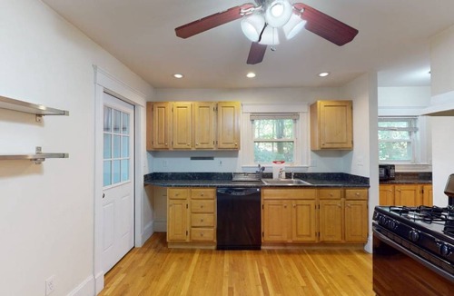 Oak Square Resort | Private room ∙ 1 bedroom ∙ 1 guest