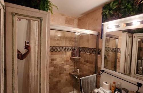 Chantilly Resort | Private room ∙ 2 guests