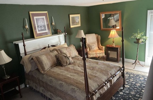 Louisburg Resort | Private room ∙ 2 guests