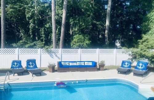 Bethany Beach House | Private Salt-Water Pool-Close to Ocean!Kayaks provided-Crabbing Dock-sleeps 14+