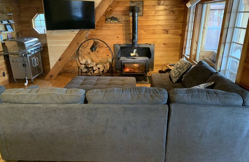 Farmington Falls Cottage | Private & secluded waterfront cabin on 5 acres 3 bedroom 1 bath amazing views