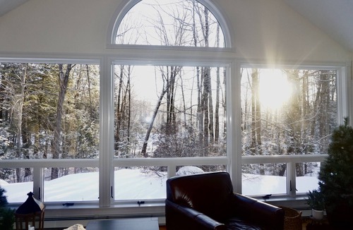 Bartlett House | Private, Spacious, Sunny Retreat on the Ridge