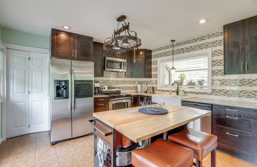 Willingboro House | Private Yard, Garden, Patio: South Jersey Hideaway