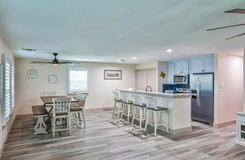 Galveston House | Purple Pelican By The Sea