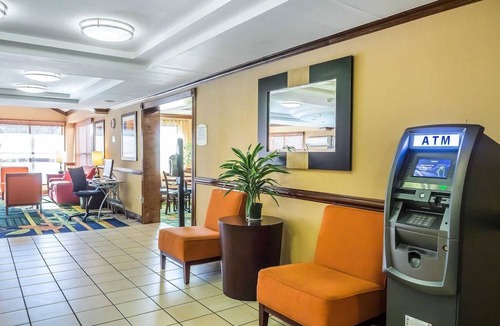 Spring Valley Hotel | Quality Inn Spring Valley - Nanuet