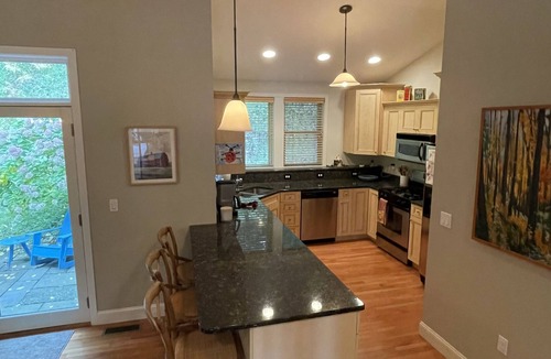 West Hartford House | Quechee - Four Season Resort Townhome