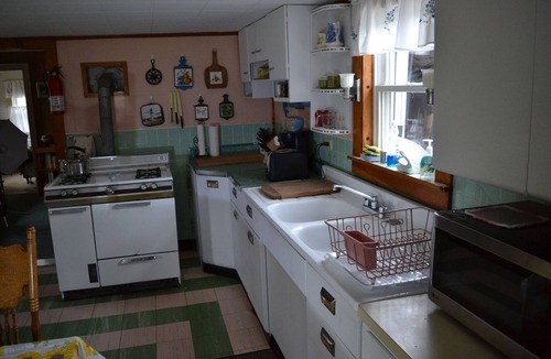 Steuben Cottage | Quiet and Cozy Seaside Cottage with Amazing Sunsets