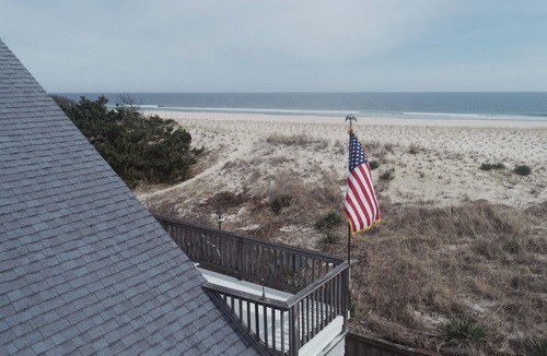 North Beach Haven House | Quintessential Spray Beach Cottage!