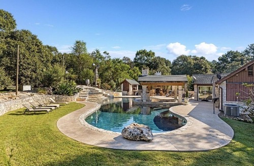 Cypress House | Ranch Style Paradise * Resort Style Pool *