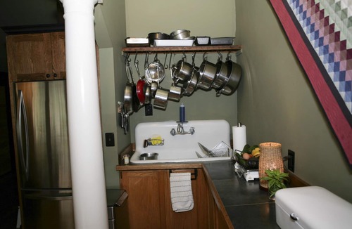 Waitsfield Apartment | Rare deluxe 1 bdrm w/views of the Covered Bridge
