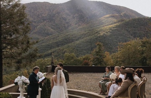 Celo House | Redstone Mansion - Luxury Mountaintop Views of Pisgah National Forest