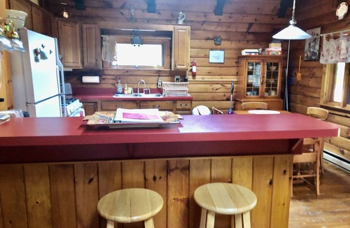 Phoenicia Cabin | Relax and Reboot Your Senses!