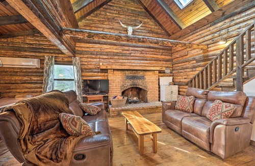 Dublin Cabin | Relaxing Retreat w/Private Dock on Claytor Lake!