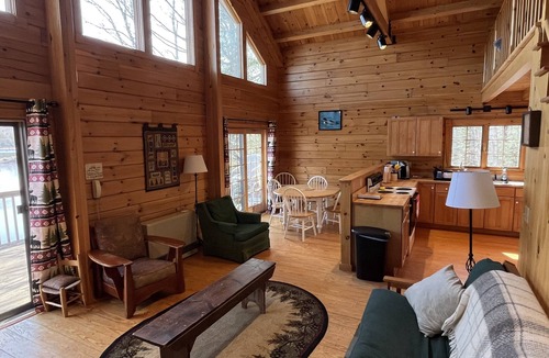 Peacham Cabin | Relaxing waterfront cabin getaway in the Groton State Forest