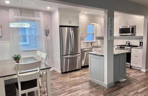 South End Condo | Renovated Condo/3BR 2BA First Floor Unit Near South End Beach Access