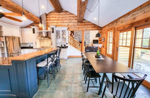 Waitsfield House | Ridge House - Modern Log Home Nestled on top of a Private Mountain