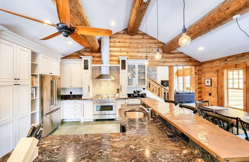 Waitsfield House | Ridge House - Modern Log Home Nestled on top of a Private Mountain