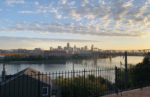 Covington House | Riverfront Oasis: 5 Min to DT Cincinnati