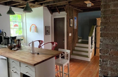 Cohoes House | Riverfront rustic mansion housen