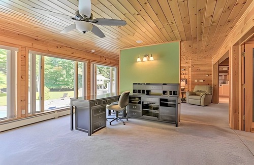 Hancock House | Riverside Retreat in The Catskill Mountains