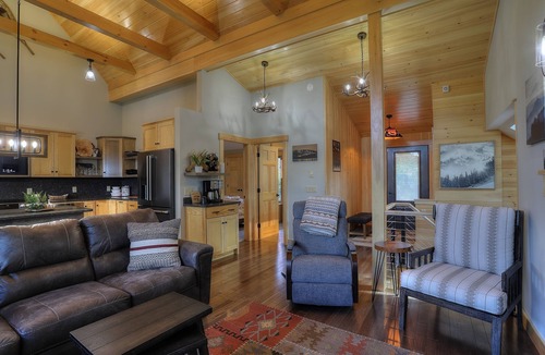 Rangeley Condo | Rock Pond Condo 55 - Ski in Ski out Rock Pond Condo at Saddleback