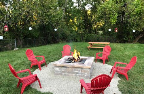 Sussex Hotel | Rolling Hills Motel