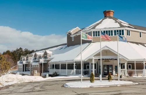 Brownsville Condo | Romantic Getaway or Family winter adventures in 2BD w/resort activities