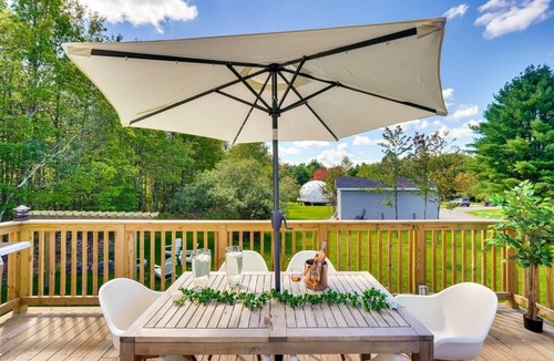 Monticello Cabin | Rosé All Day Geodome - Unique Escapes "Rosé All Day" Dog Friendly Geodome