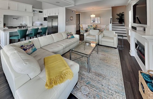 Terramar Beach House | Rosé By The Bay | Waterfront & Private Pool