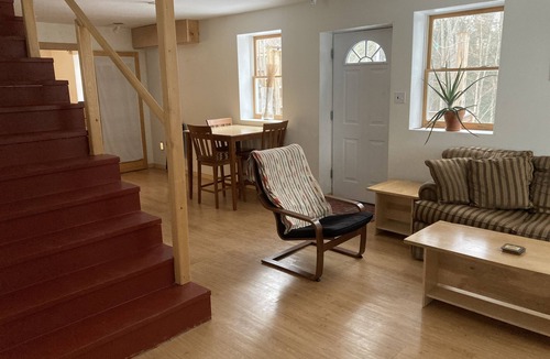 Bethel Apartment | Run, ride, hike and swim in Central Vermont