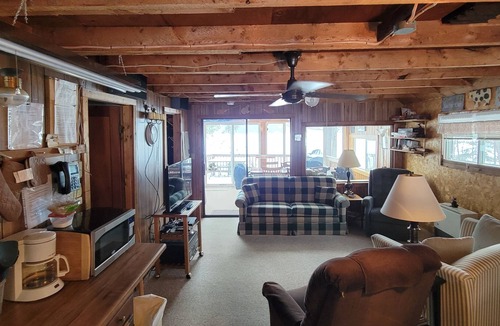 Maidstone Cabin | Rustic cabin at Cricket Cove on Maidstone Lake, Vermont