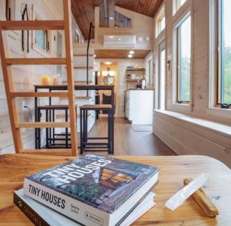 Chester House | Sage House at Camp Greenwood Vermont with Sauna