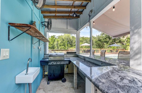 Cedar Lane House | San Bernard: Enjoy a Spa, Your Own Private Boat Ramp, and Jet-Skiing