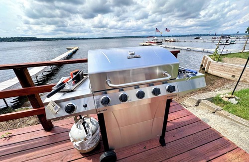 Saratoga Springs Apartment | Saratoga Lakeside Retreat #3