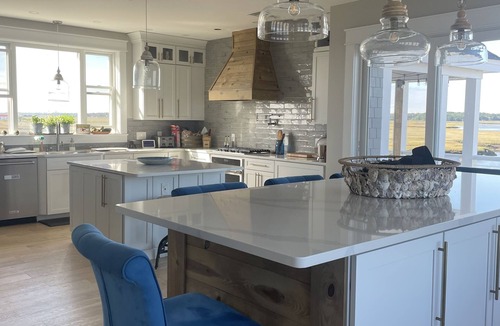 Seabrook House | Seabrook Beach, Fall in New England, leaf peeping and coastal drives
