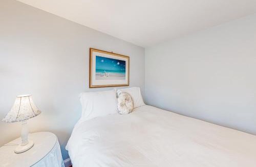 West Hyannisport House | Seaside Park Retreat