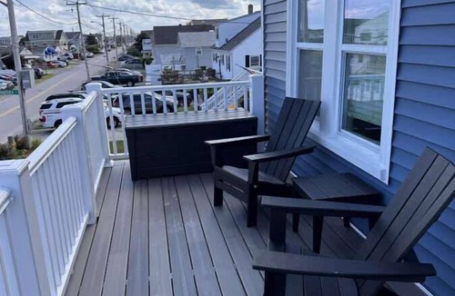 Seabrook Apartment | Seaside Shanty - Walk to Hampton & Seabrook Beach!