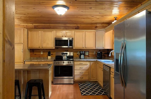 White Haven Cabin | Secluded, Bachelor parties, Pocono Cabin over Lehigh River, sleeps 20, hot tub