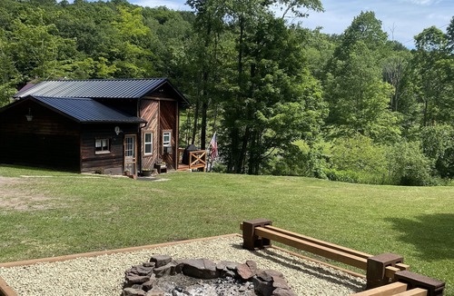 Dushore Cabin | Secluded Cabin outside of Dushore