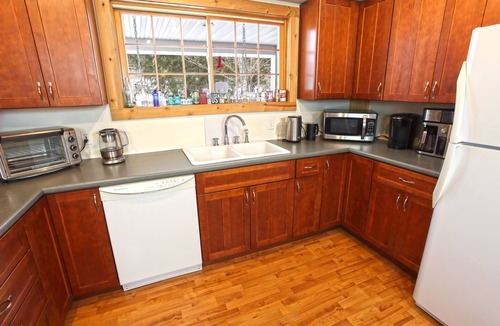Whitingham House | Secluded, Cozy Cabin on 10 Acres of Woods ~16 mi to Slopes & Pet Friendly!