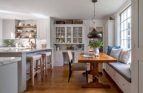 Waterbury House | Secluded, Magical Winter Paradise with Hot Tub