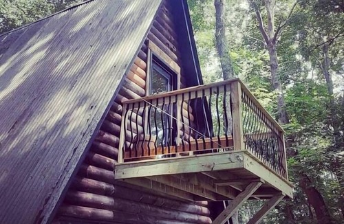 Tannersville House | Secluded Mountain A Frame - Refurbished + Solar